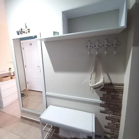 Riviera Apartment *